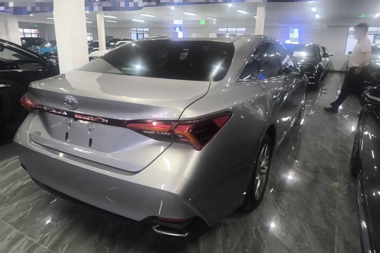 Used Toyota Avalon 2019 2.0L Luxury Edition China VI Standard Rear Right 45 Deg