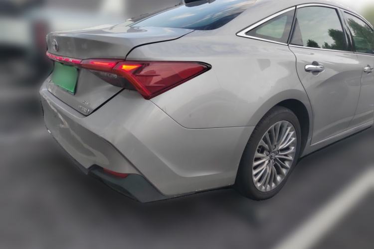 Used Toyota Avalon 2019 Dual-Engine 2.5L XLE Prestige Version China VI Standard Rear Right 45 Deg