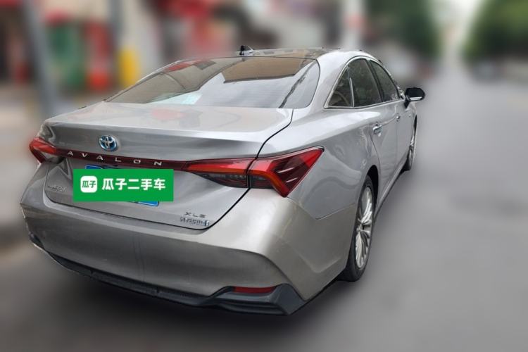 Used Toyota Avalon 2019 Dual-Engine 2.5L XLE Prestige Version China VI Standard Rear Right 45 Deg