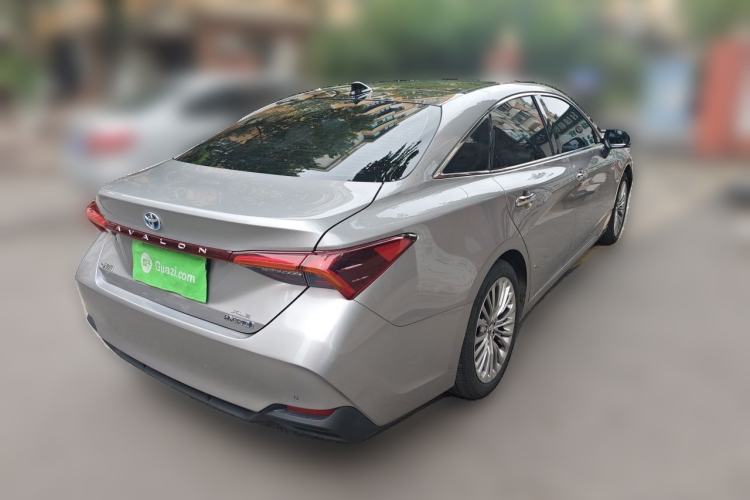 Used Toyota Avalon 2019 Dual-Engine 2.5L XLE Prestige Version China V Standard Rear Right 45 Deg