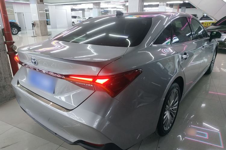 Used Toyota Avalon 2019 Dual-Engine 2.5L XLE Prestige Version China VI Standard Rear Right 45 Deg