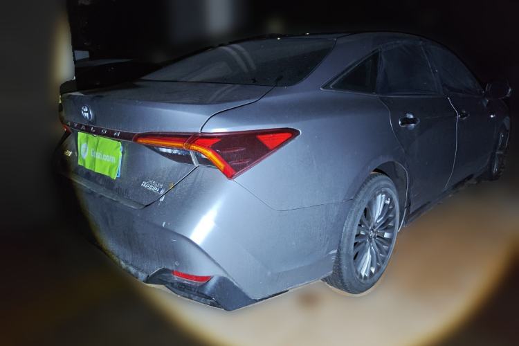 Used Toyota Avalon 2019 Dual-Engine 2.5L XLE Prestige Version China VI Standard Rear Right 45 Deg