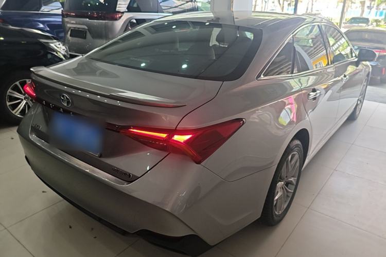 Used Toyota Avalon 2019 Dual-Engine 2.5L Luxury Edition China VI Standard Rear Right 45 Deg