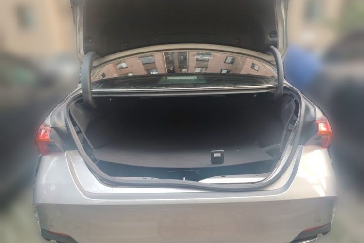 Used Toyota Avalon 2019 2.5L Touring Premium Version China V Standard Rear