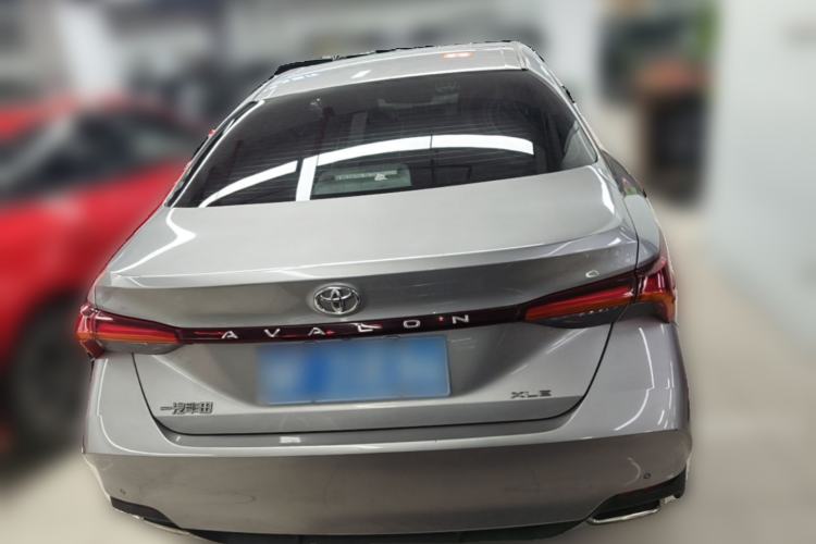 Used Toyota Avalon 2019 2.0L XLE Premium Edition China VI Rear