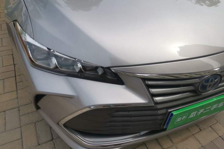 Used Toyota Avalon 2019 Dual-Engine 2.5L Luxury Edition China VI Standard Right Front Headlight
