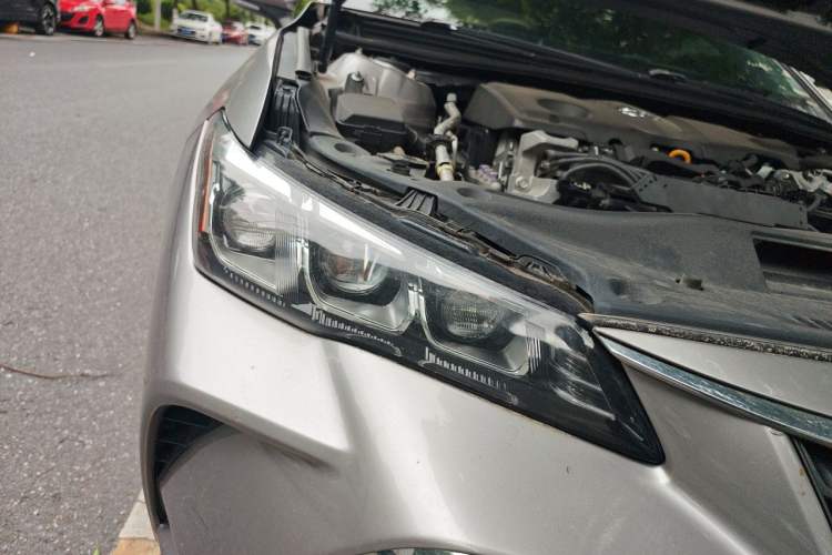 Used Toyota Avalon 2019 2.5L Ambition Version China V Standard Right Front Headlight