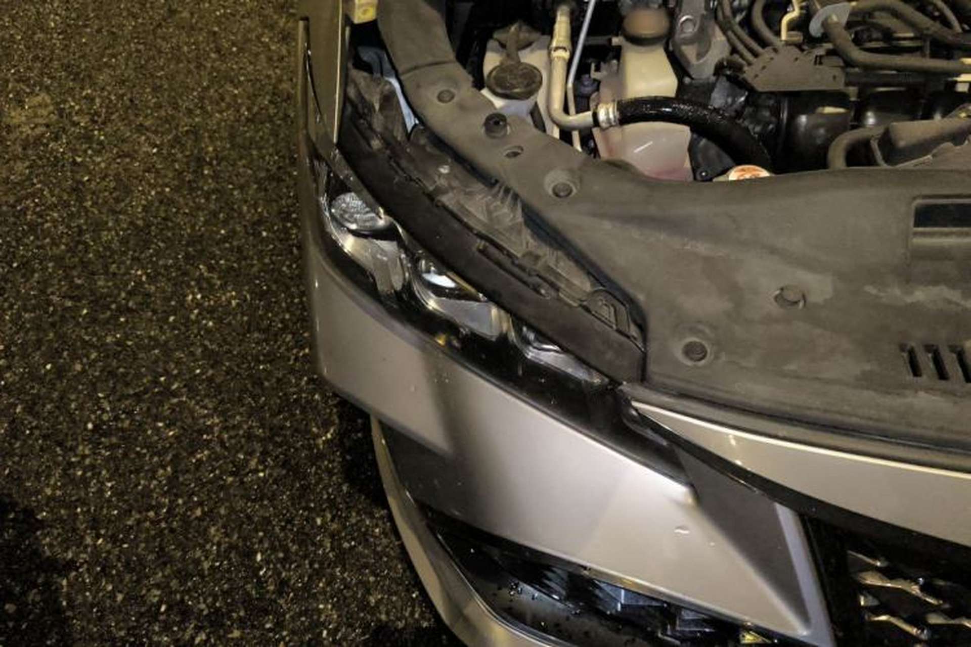 Used Toyota Avalon 2019 Dual-Engine 2.5L Luxury Edition China V Standard Right Front Headlight
