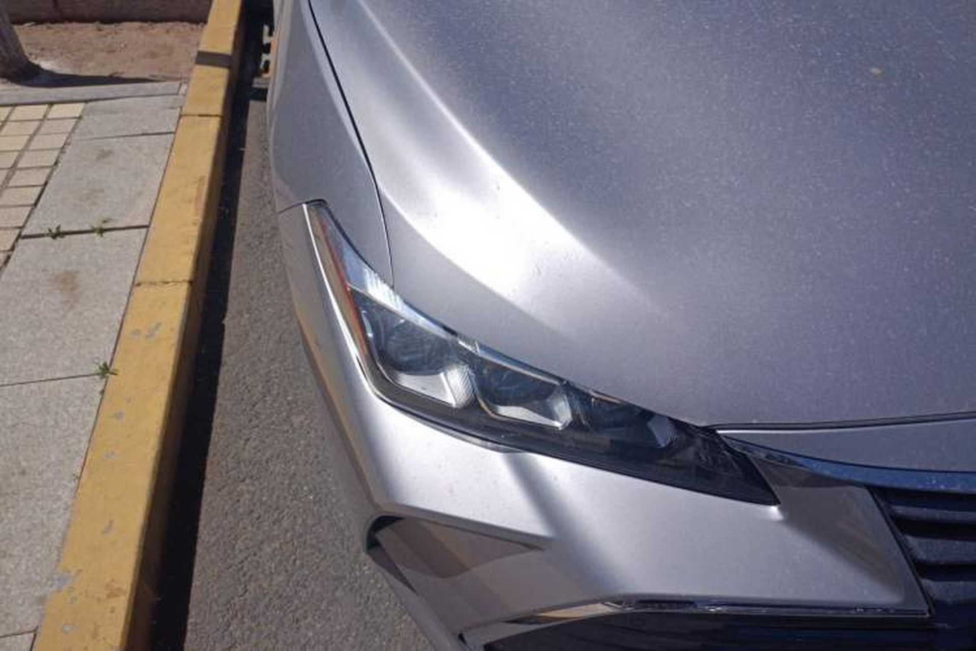 Used Toyota Avalon 2019 2.5L Touring Premium Version China VI Standard Right Front Headlight