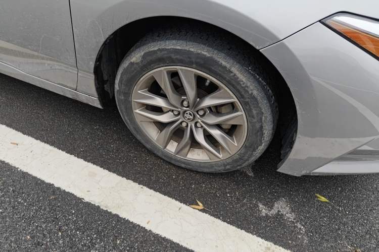 Used Toyota Avalon 2019 2.0L Luxury Edition China VI Standard Right Front Wheel Hub