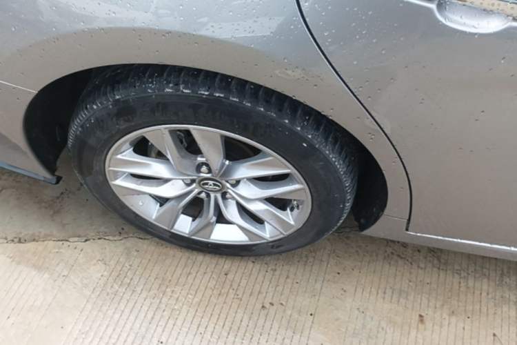 Used Toyota Avalon 2019 Dual-Engine 2.5L Luxury Edition China VI Standard Right Rear Wheel Hub