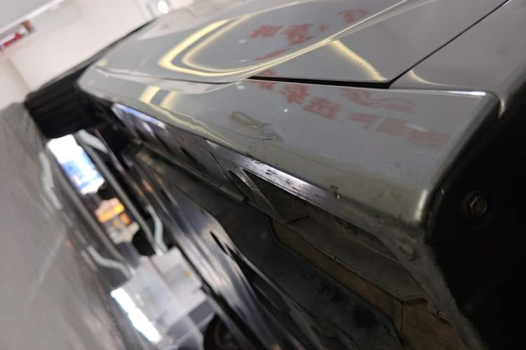 Used Toyota Avalon 2019 2.5L Ambition Version China VI Standard Right Side Sill