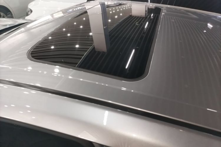 Used Toyota Avalon 2019 2.0L XLE Premium Edition China VI Roof