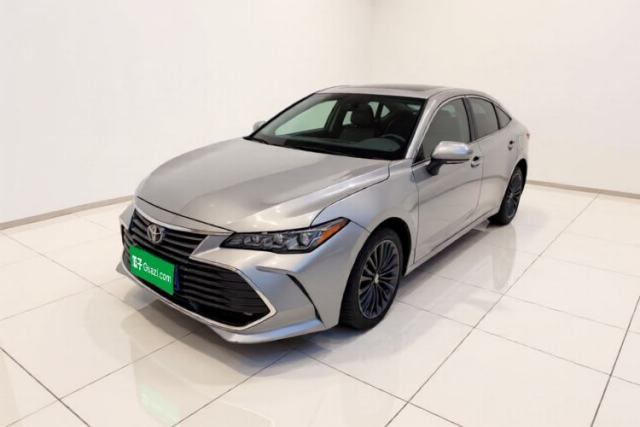 Ojetý Toyota Avalon 2019 2.0L XLE Premium Edition China VI