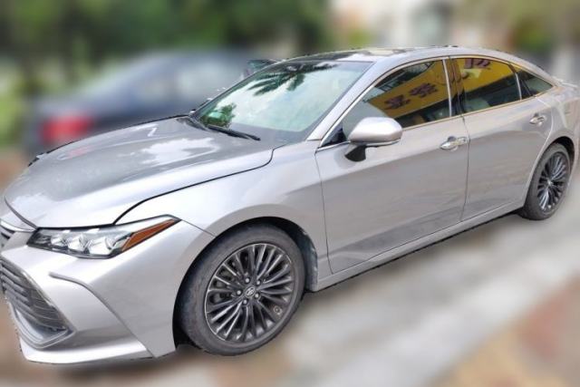 Used Toyota Avalon 2019 2.5L Touring Premium Version China VI Standard