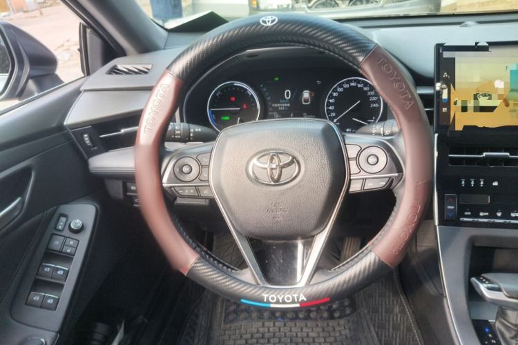Used Toyota Avalon 2019 Dual-Engine 2.5L Luxury Edition China VI Standard Steering Wheel