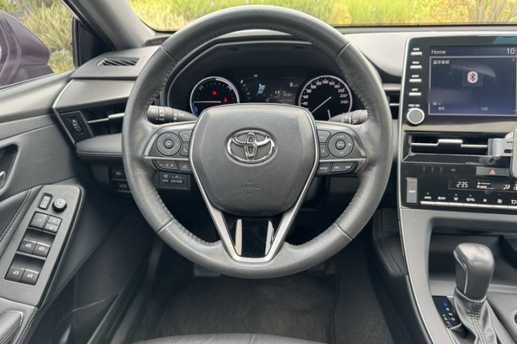 Used Toyota Avalon 2019 Dual-Engine 2.5L Luxury Edition China VI Standard Steering Wheel