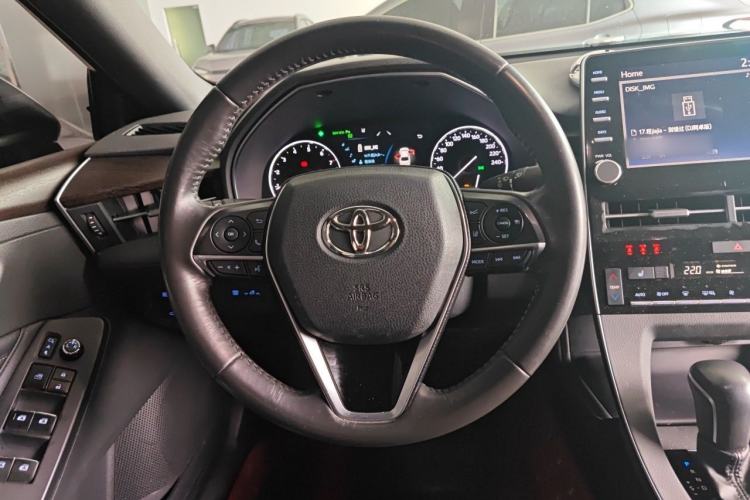 Used Toyota Avalon 2019 2.5L Touring Premium Version China V Standard Steering Wheel