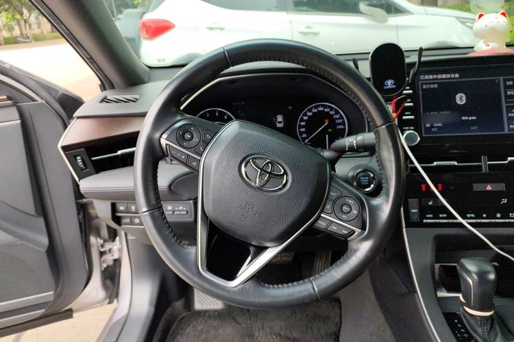 Used Toyota Avalon 2019 2.5L Touring Premium Version China VI Standard Steering Wheel