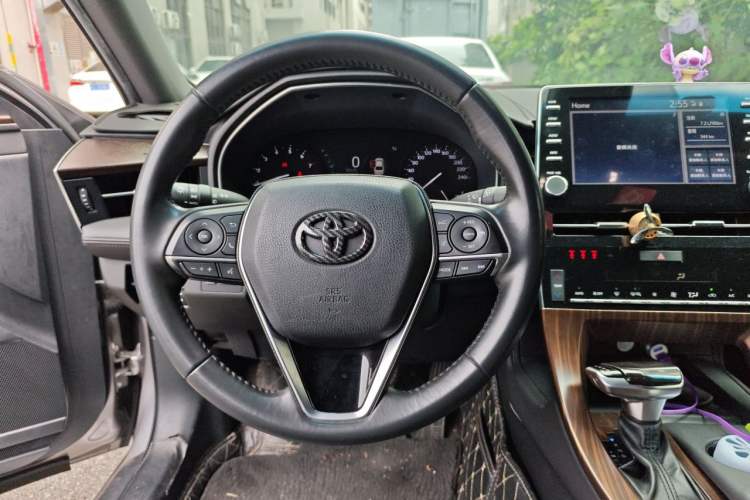 Used Toyota Avalon 2019 2.0L Luxury Edition China VI Standard Steering Wheel