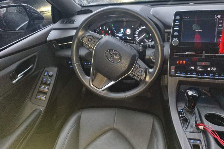 Used Toyota Avalon 2019 2.0L Luxury Edition China VI Standard Steering Wheel