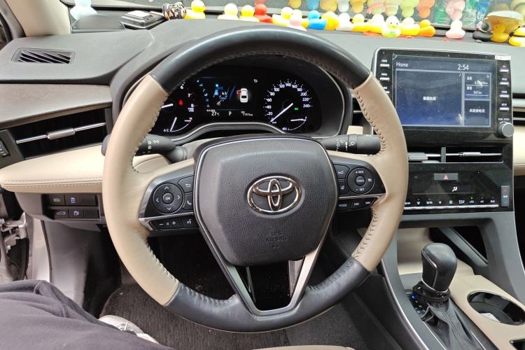 Used Toyota Avalon 2019 2.0L Luxury Edition China VI Standard Steering Wheel