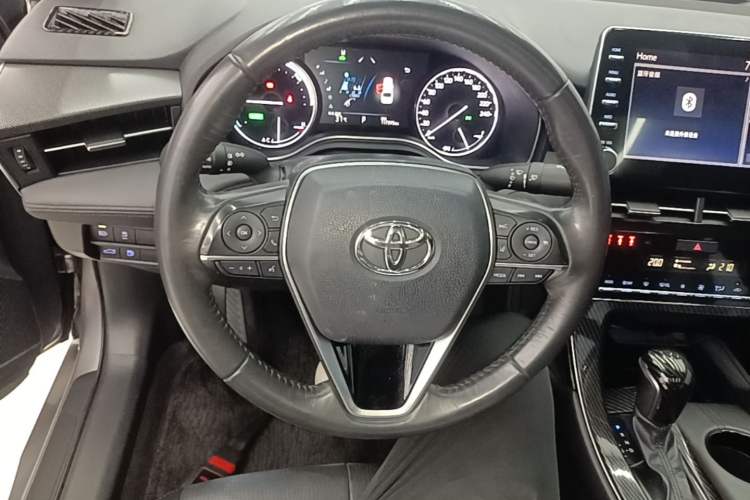 Used Toyota Avalon 2019 Dual-Engine 2.5L Luxury Edition China VI Standard Steering Wheel