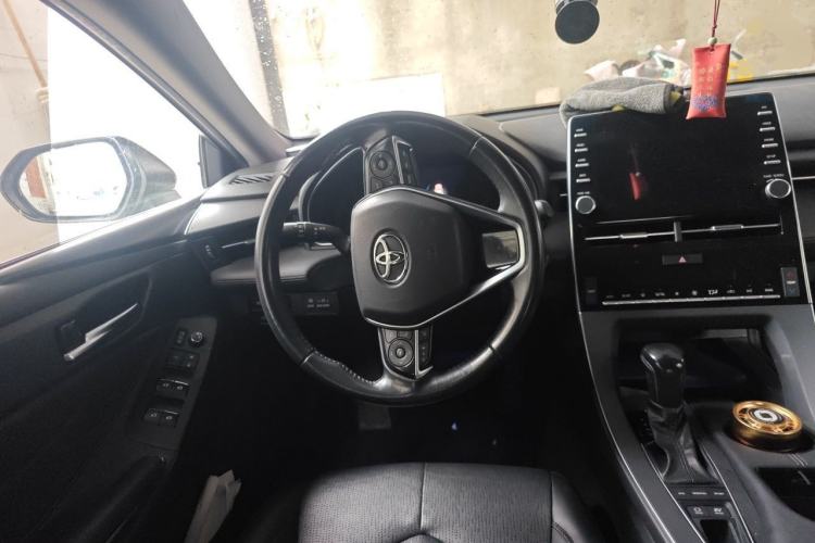 Used Toyota Avalon 2019 Dual-Engine 2.5L Luxury Edition China VI Standard Steering Wheel