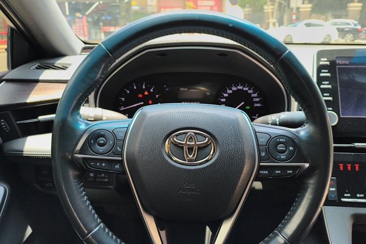 Used Toyota Avalon 2019 2.0L Luxury Edition China VI Standard Steering Wheel