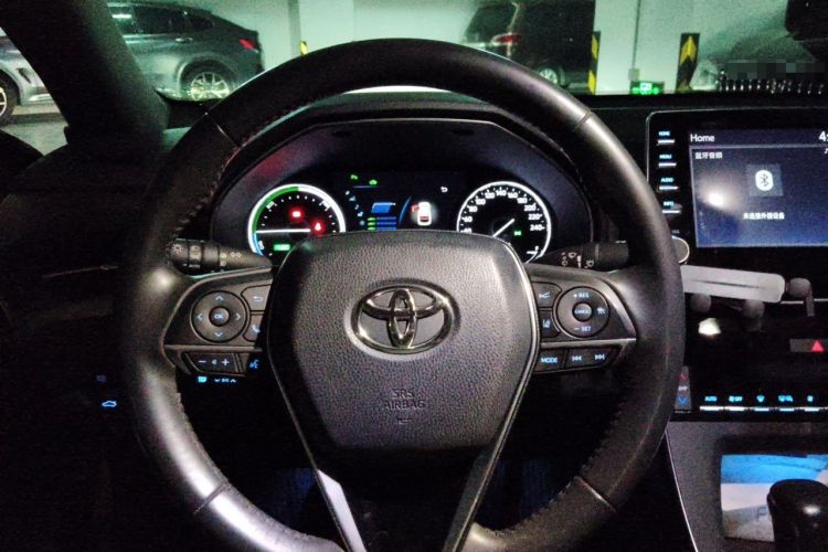 Used Toyota Avalon 2019 Dual-Engine 2.5L Luxury Edition China VI Standard Steering Wheel