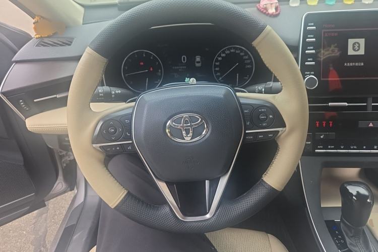 Used Toyota Avalon 2019 2.5L Touring Premium Version China VI Standard Steering Wheel