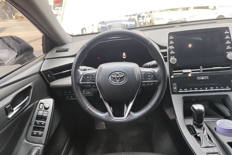 Used Toyota Avalon 2019 Dual-Engine 2.5L Luxury Edition China VI Standard Steering Wheel