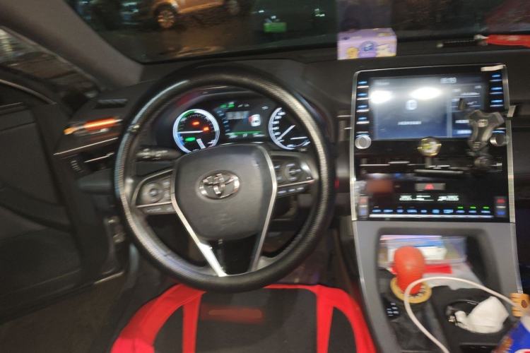 Used Toyota Avalon 2019 Dual-Engine 2.5L Luxury Edition China VI Standard Steering Wheel