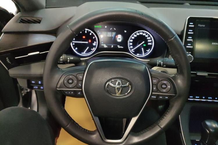 Used Toyota Avalon 2019 2.0L XLE Premium Edition China VI Steering Wheel