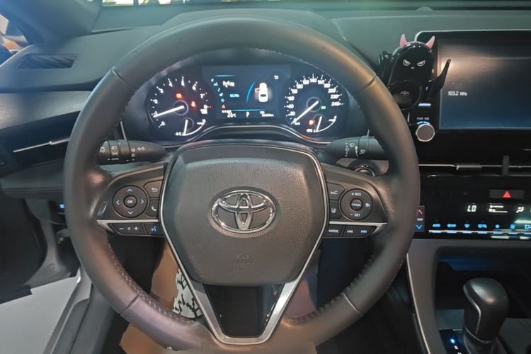 Used Toyota Avalon 2019 2.0L Luxury Edition China VI Standard Steering Wheel