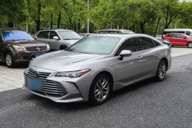 Used Toyota Avalon 2019 2.0L Luxury Edition China VI Standard