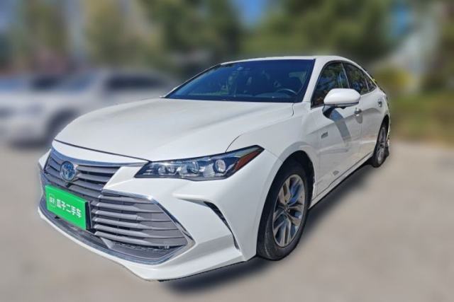 Used Toyota Avalon 2019 Dual-Engine 2.5L Luxury Edition China V Standard