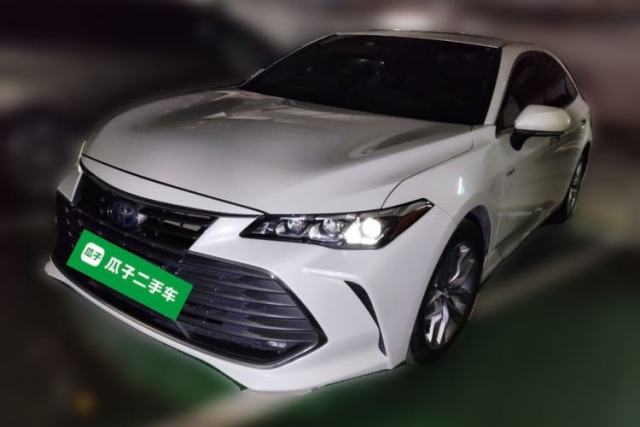 Used Toyota Avalon 2019 Dual-Engine 2.5L Luxury Edition China VI Standard