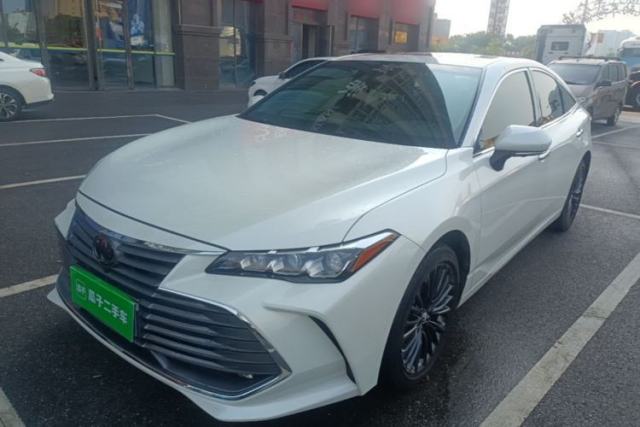 Used Toyota Avalon 2019 2.0L XLE Premium Edition China VI