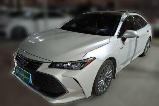 Used Toyota Avalon 2019 Dual-Engine 2.5L XLE Prestige Version China V Standard
