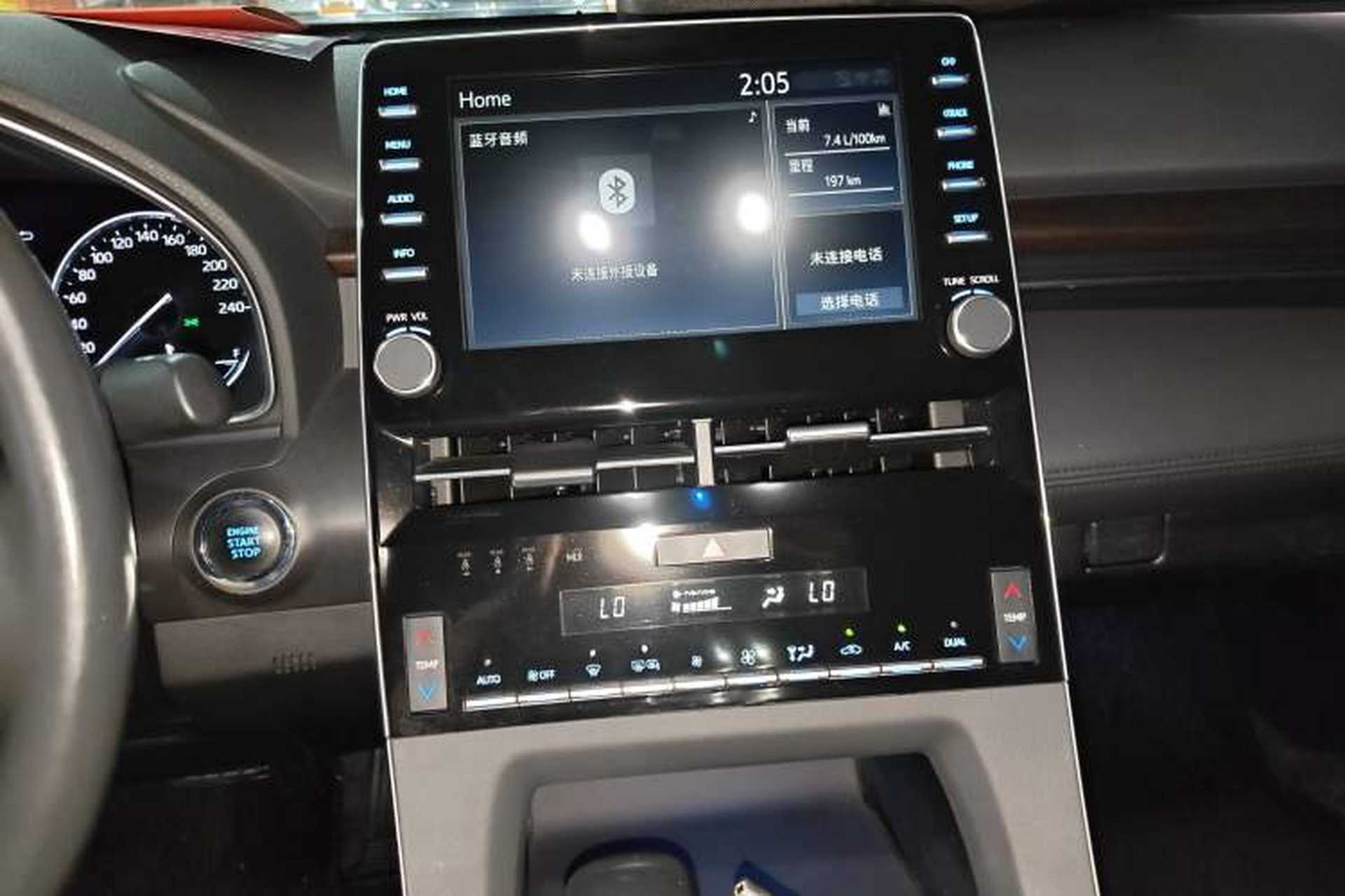Used Toyota Avalon 2019 2.0L XLE Premium Edition China VI Audio And AC Panel