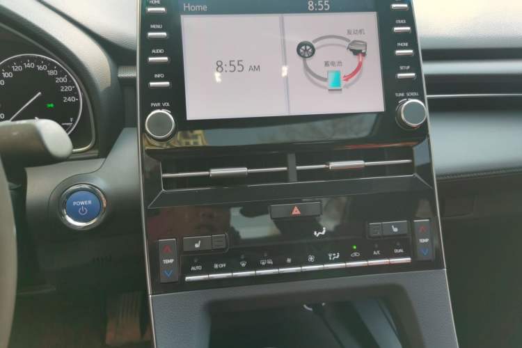 Used Toyota Avalon 2019 Dual-Engine 2.5L XLE Prestige Version China VI Standard Audio And AC Panel
