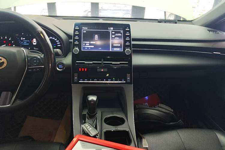 Used Toyota Avalon 2019 2.0L Luxury Edition China VI Standard Audio And AC Panel