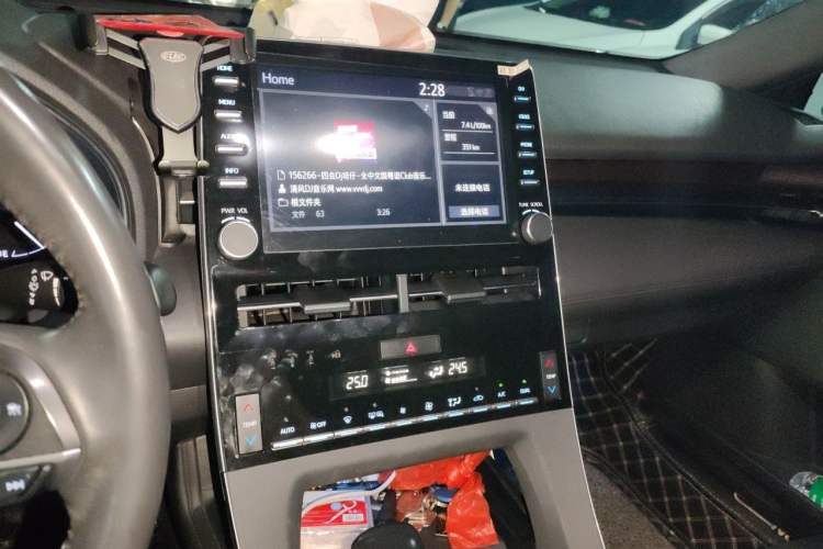 Used Toyota Avalon 2019 2.0L Luxury Edition China VI Standard Audio And AC Panel