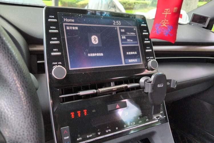 Used Toyota Avalon 2019 2.5L Ambition Version China VI Standard Audio And AC Panel