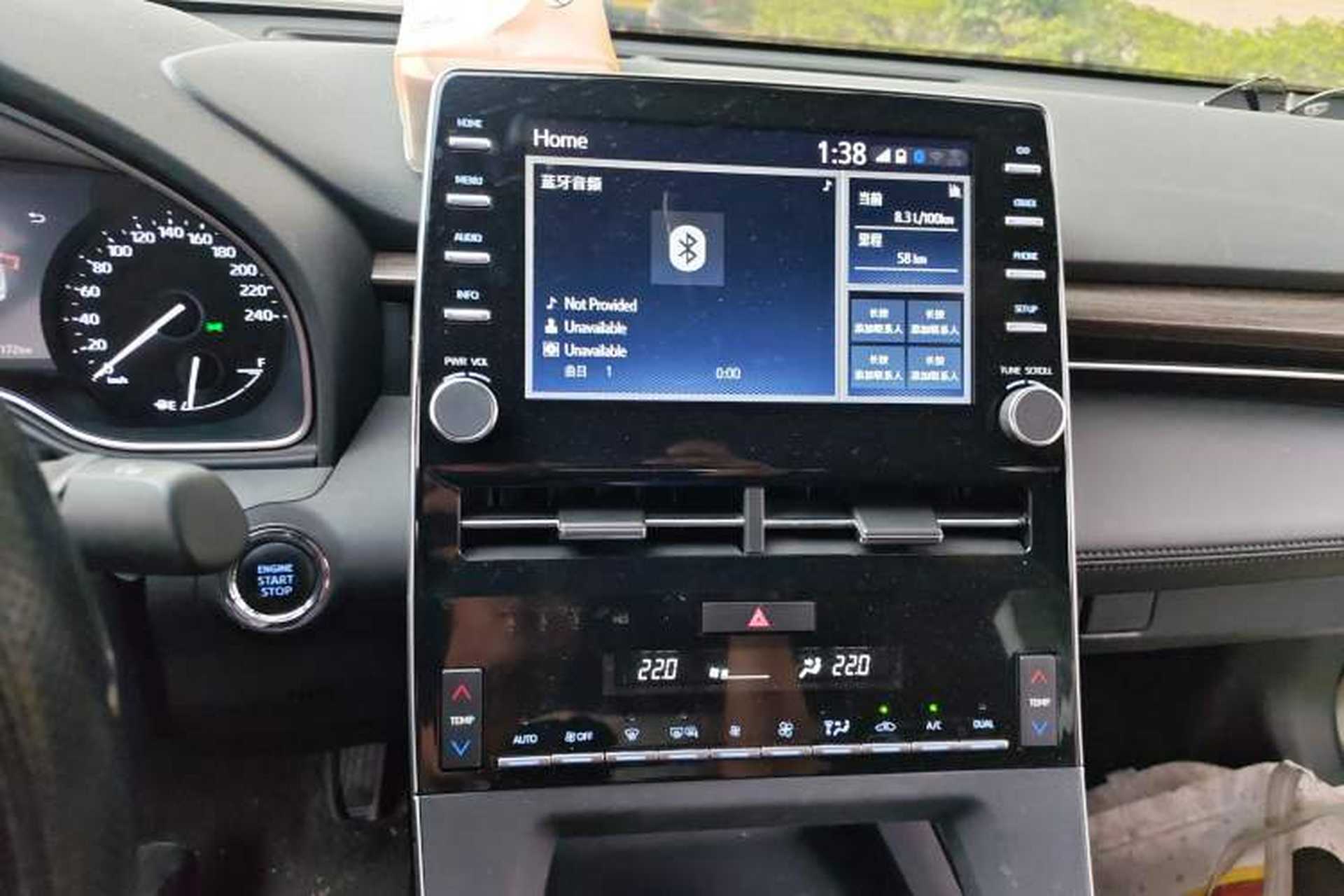 Used Toyota Avalon 2019 2.0L Ambition Edition China VI Audio And AC Panel