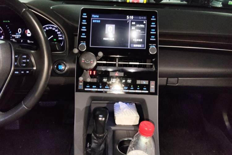 Used Toyota Avalon 2019 2.5L Touring Premium Version China VI Standard Audio And AC Panel