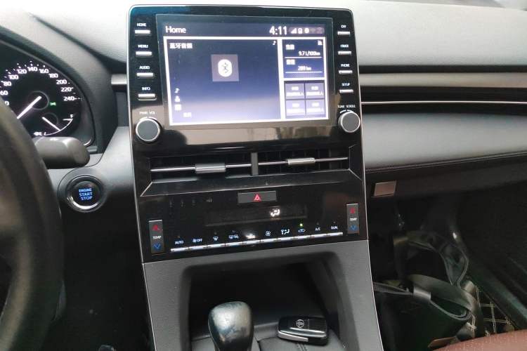 Used Toyota Avalon 2019 2.0L Luxury Edition China VI Standard Audio And AC Panel
