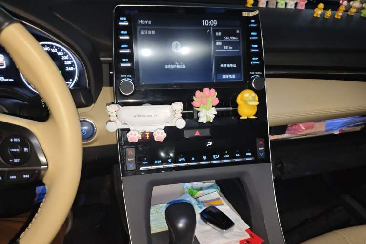 Used Toyota Avalon 2019 Dual-Engine 2.5L Luxury Edition China VI Standard Audio And AC Panel