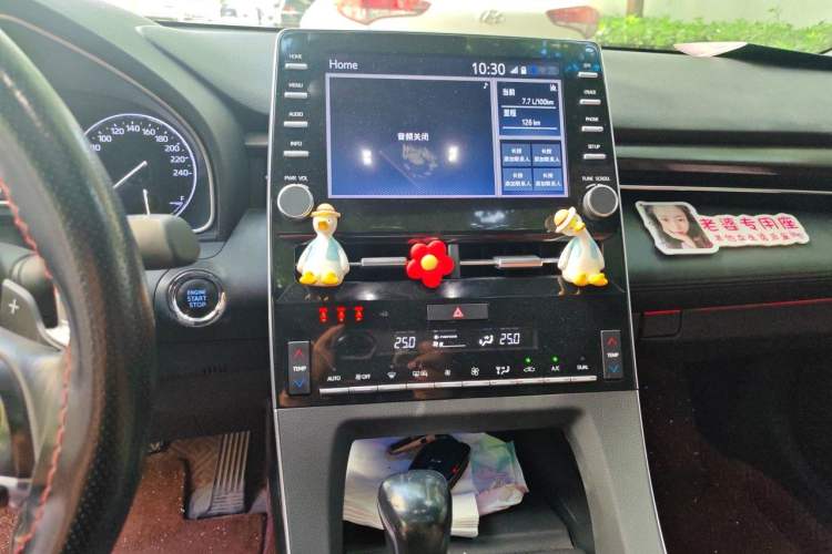 Used Toyota Avalon 2019 2.0L XLE Premium Edition China VI Audio And AC Panel